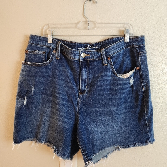 Universal Thread Denim High Rise Shorts Size 18W - Picture 5 of 8